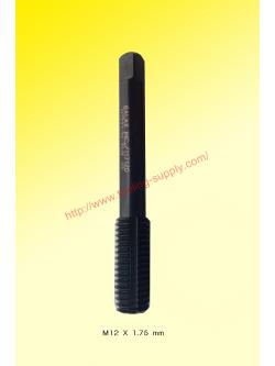 แมชชีนต๊าปไร้เศษรูทะลุ M12x1.75 สีดำ