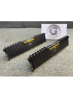 RAM PC DDR4 16GB (8+8) 2666Mhz CORSAIR VENGEANCE LPX BLACK