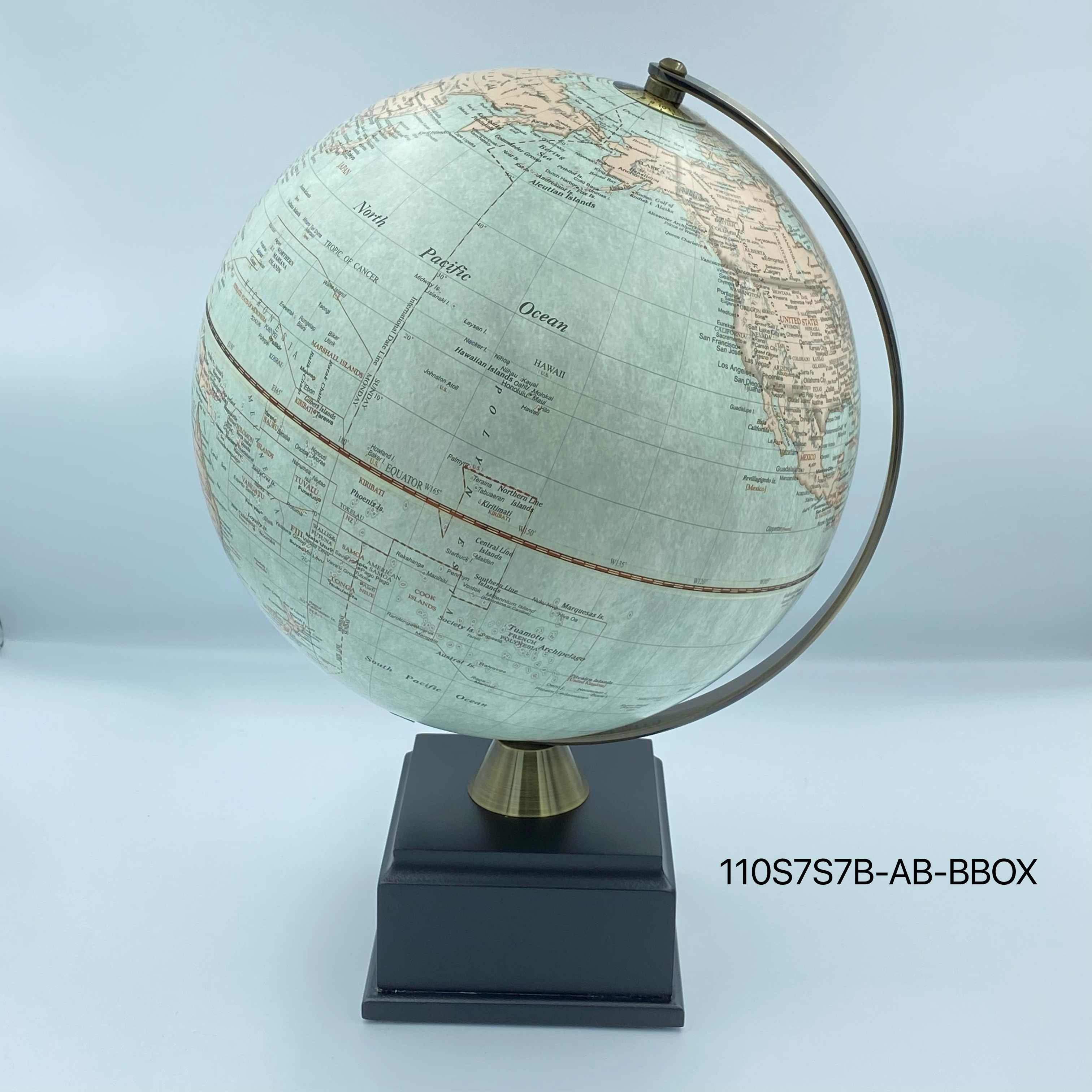 ลูกโลก 110S7S7B-AB-BBOX ขนาดกลาง