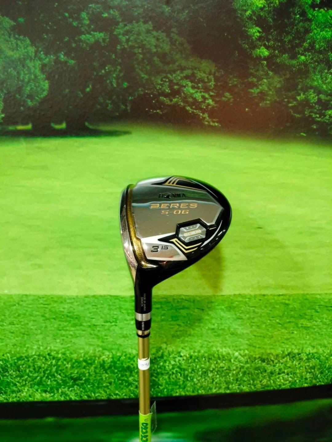 Fairway Honma Beres S-06 w.3 (ARMRQ X) 2 star , flex : R