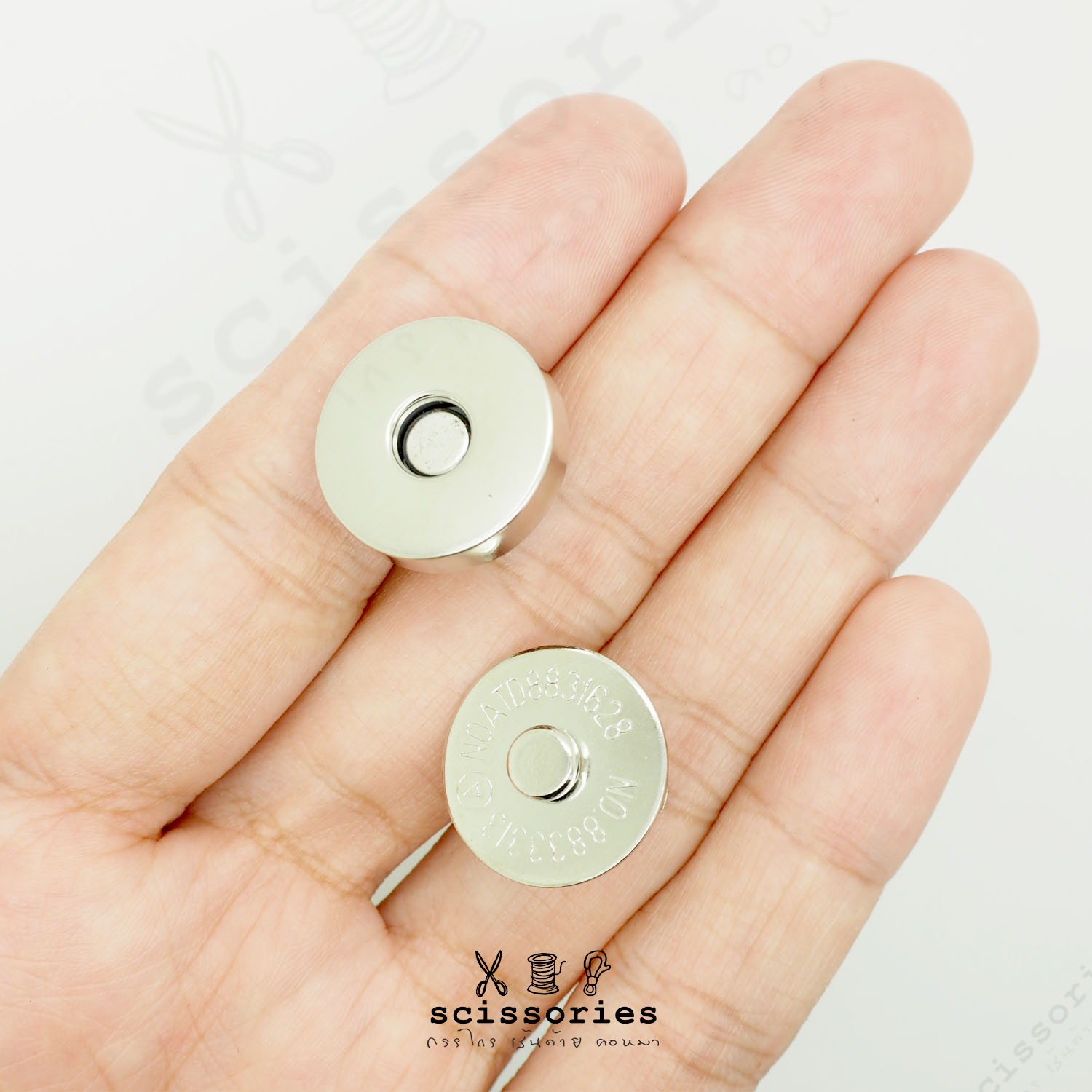 แม่เหล็ก หนา หน้าเรียบ 18 MM สีเงิน/2ตัว