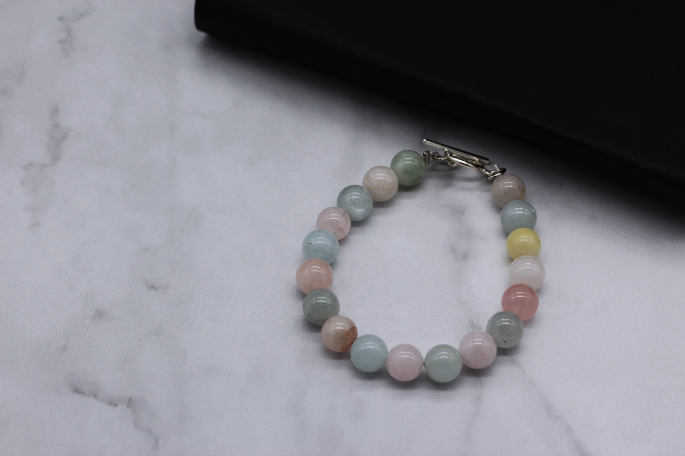 สร้อยข้อมือหินแท้ เบริล Beryl Bracelet (For Positive Energy)
