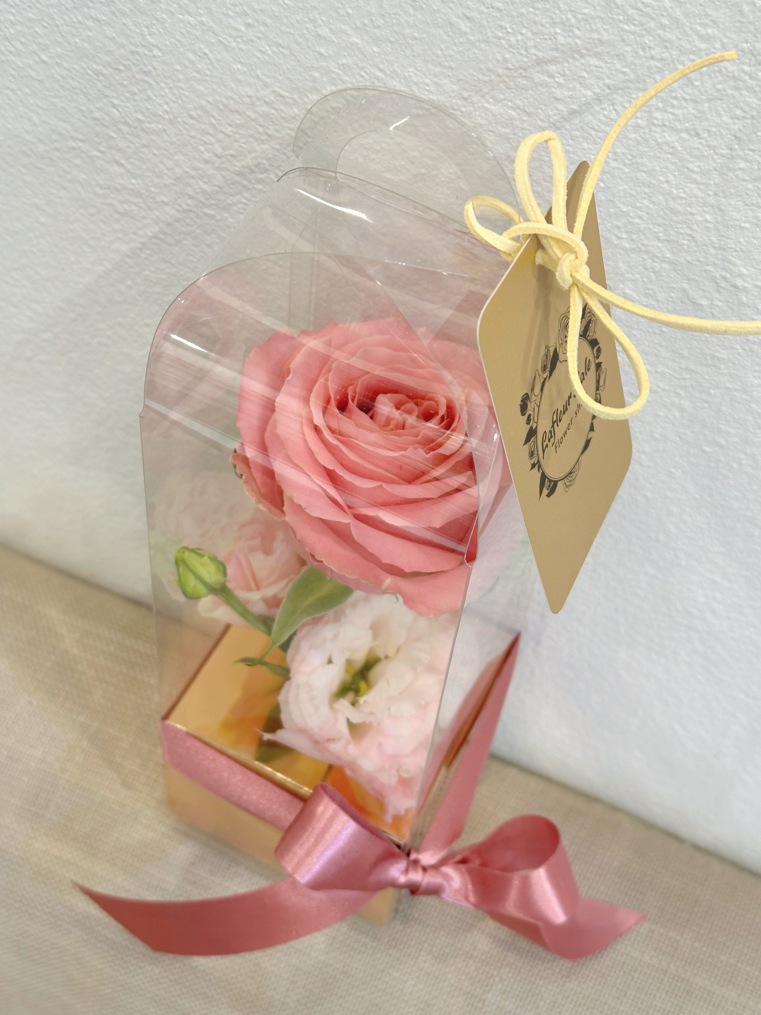 กล่องโรสโกลด์ 1 ดอก เลือกสีกุหลาบได้