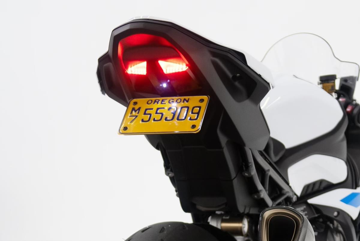 ท้ายสั้น FUTURISMOTO S1000RR 2023+