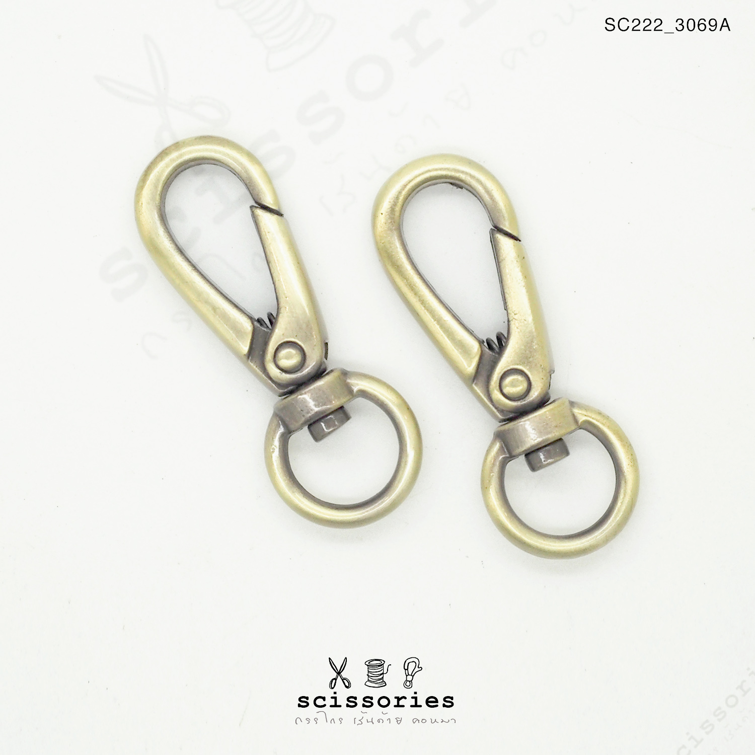 คอหมา สีเหลืองปัด 2ตัว ห่วงวง 1.1 cm.