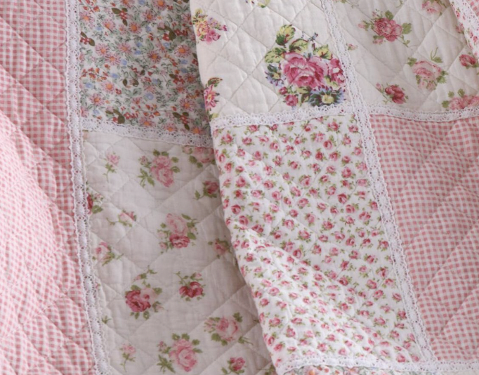 ผ้าห่ม ผ้าปูโซฟา ปูรองนั่ง คอทตอนแท้ งานควิลท์ชมพูครีม