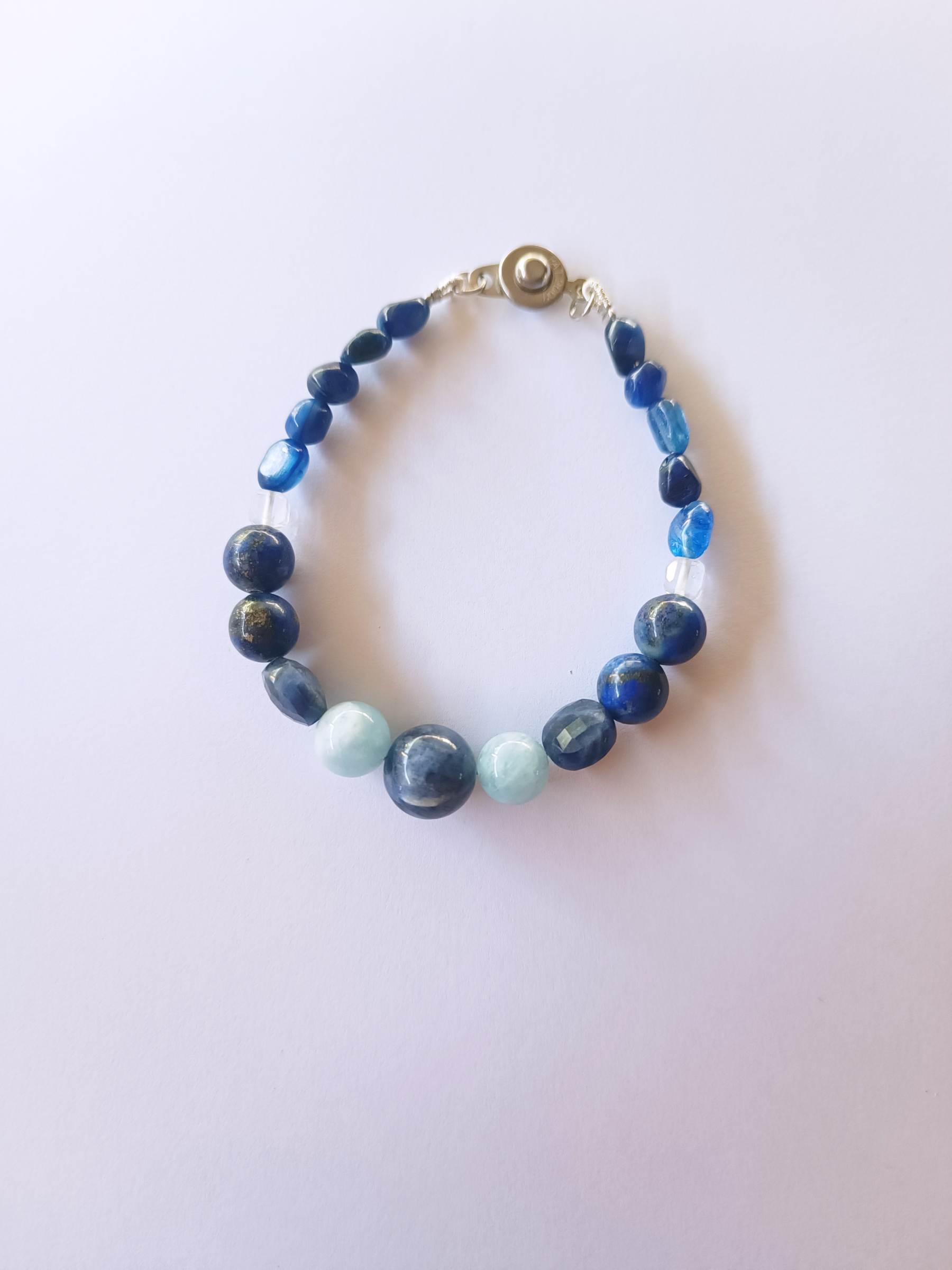 สร้อยข้อมือหินแท้ "POSH" Power Communicator Bracelet (Sodalite+Aquamarine+Lapis Lazuli+Kyanite)