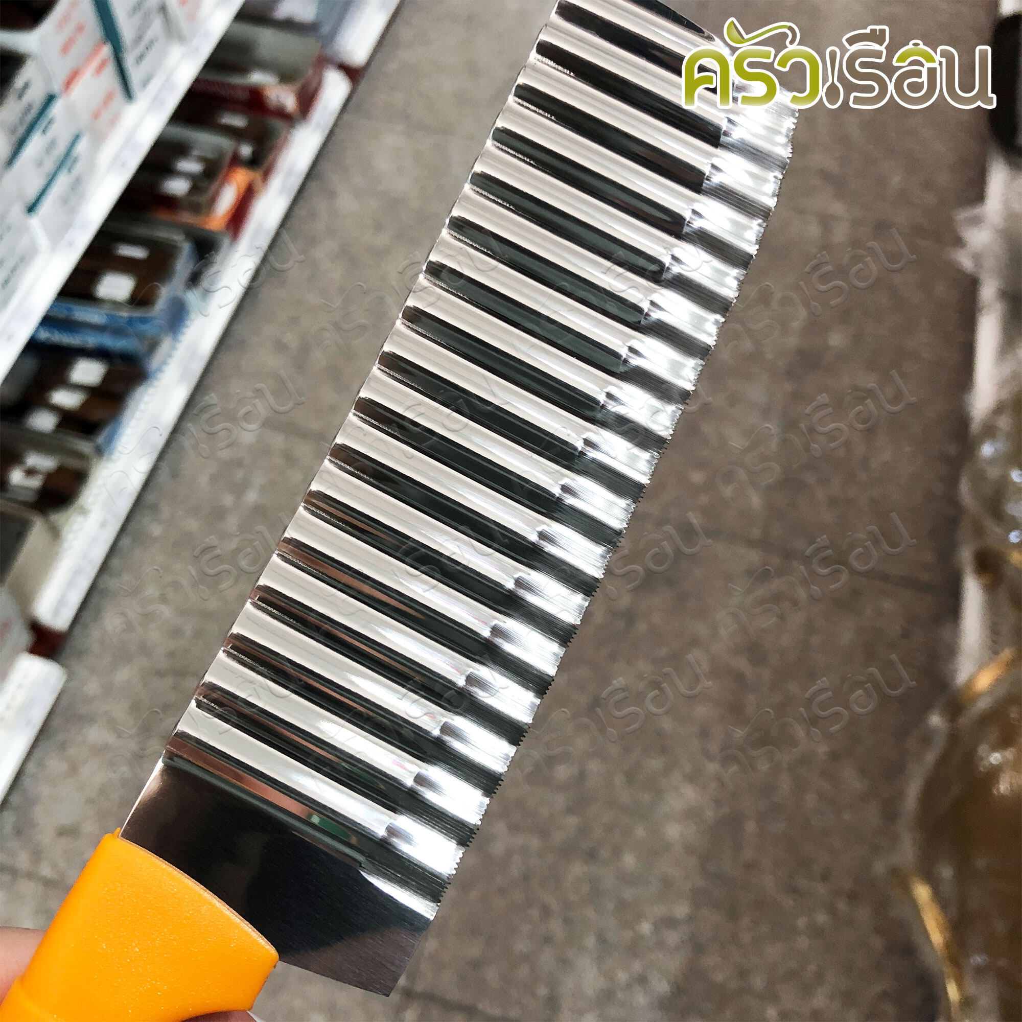 Penguin มีดหั่นลาย ด้ามเหลือง 5.5 นิ้ว ตราเพนกวิ้น มีดหยัก ตัดวุ้น