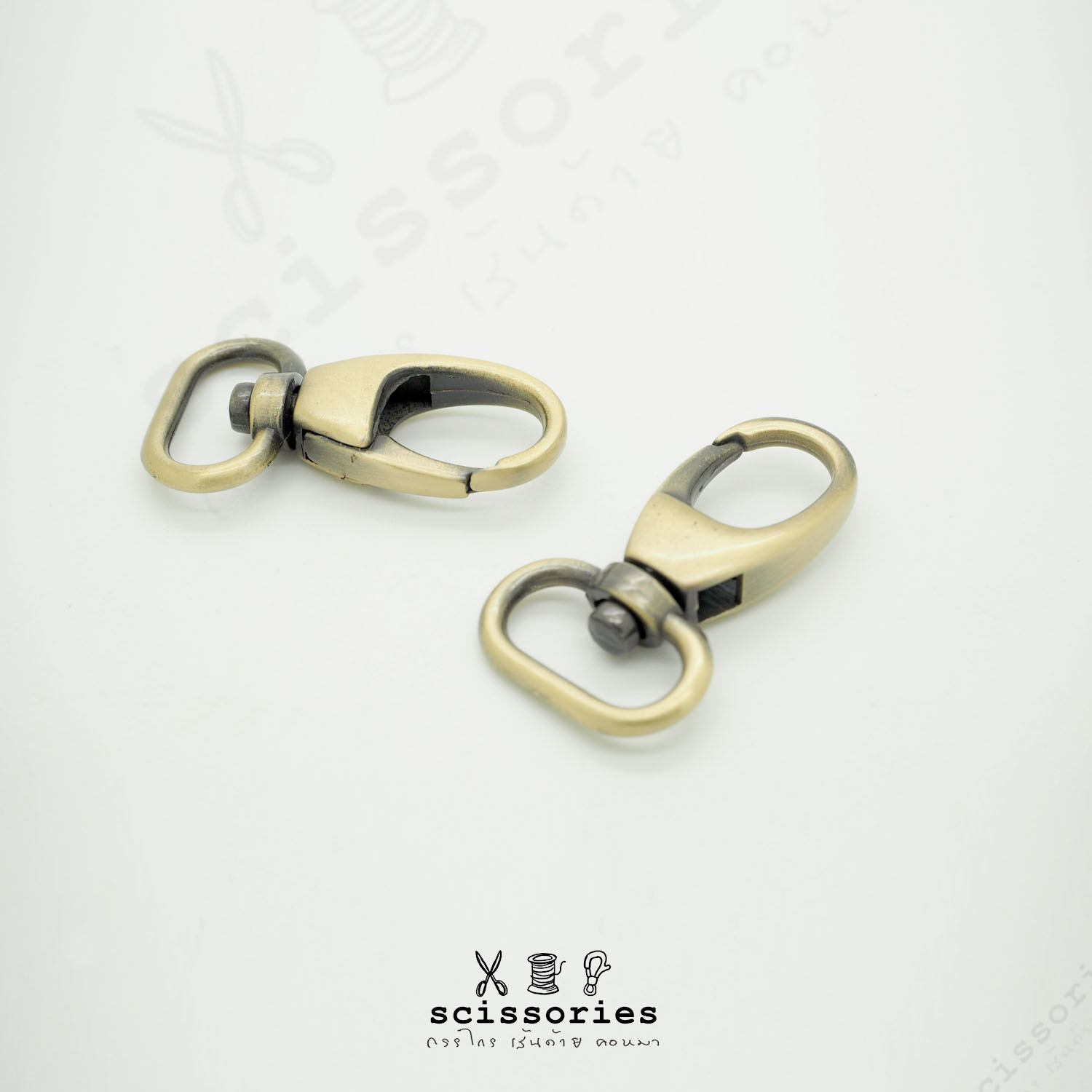 คอหมา 1.8 cm.สีเหลืองปัด/2ตัว