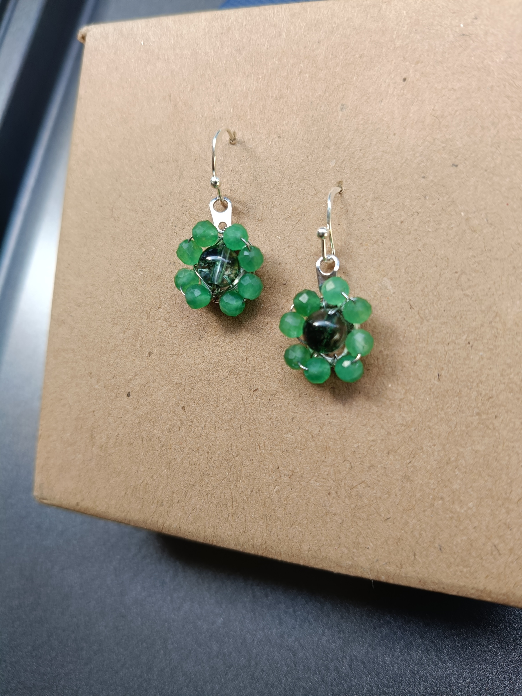 ต่างหูหินแท้ "Little Vivian" Green Aventurine Earring (เปิดดวงรับโชค)