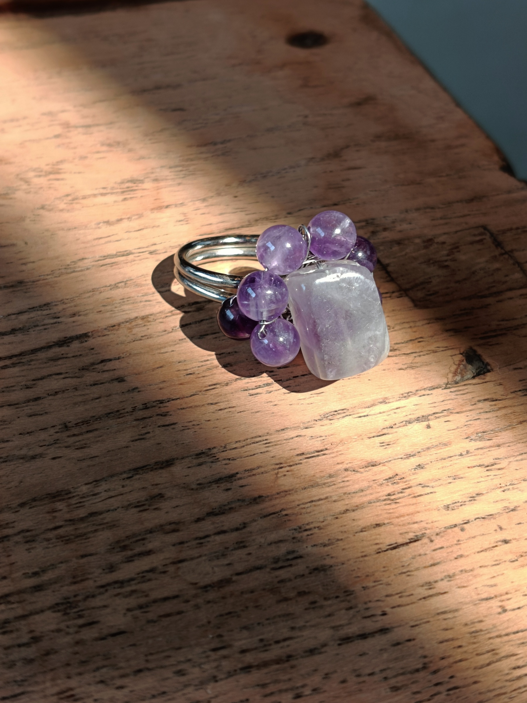 "Little Vivian" Amethyst Wire Wrapped Ring แหวนหินแท้ อเมทิสต์ (Positive Energy , Success , Reduce Stress)