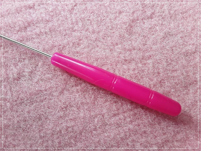 เหล็กแหลม สีชมพู