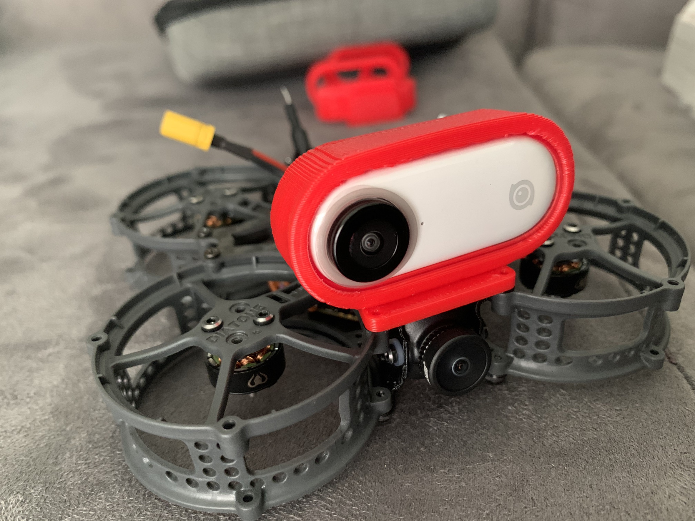 เคสกล้อง Insta360 GO 10องศา (ติดเฟรม Tina Whoop) - By Line ID : @FPVONLY