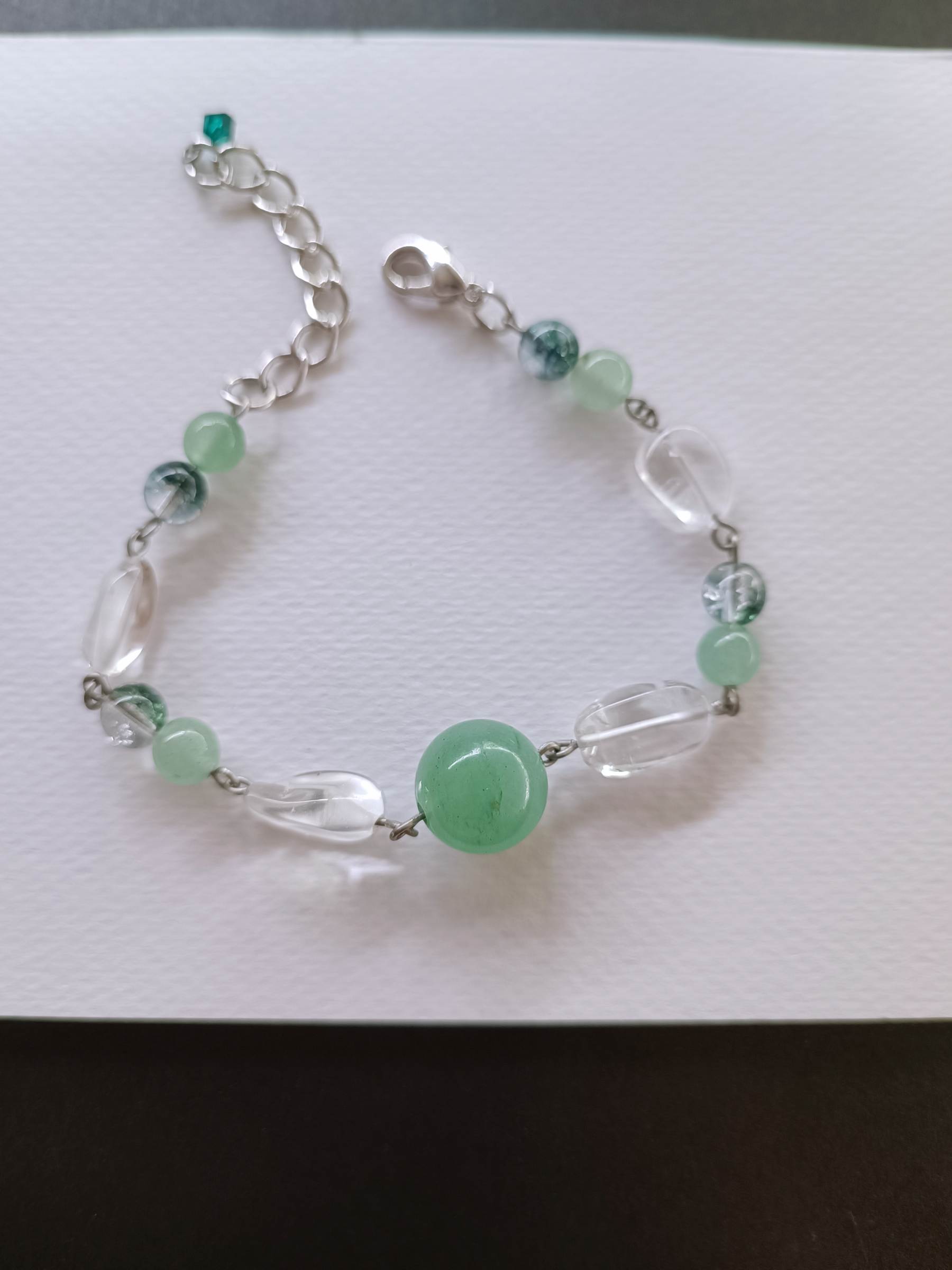 สร้อยข้อมือหินแท้ "Connected" Green Aventurine+ Clear Quartz Bracelet (Luck & Good Fortune)