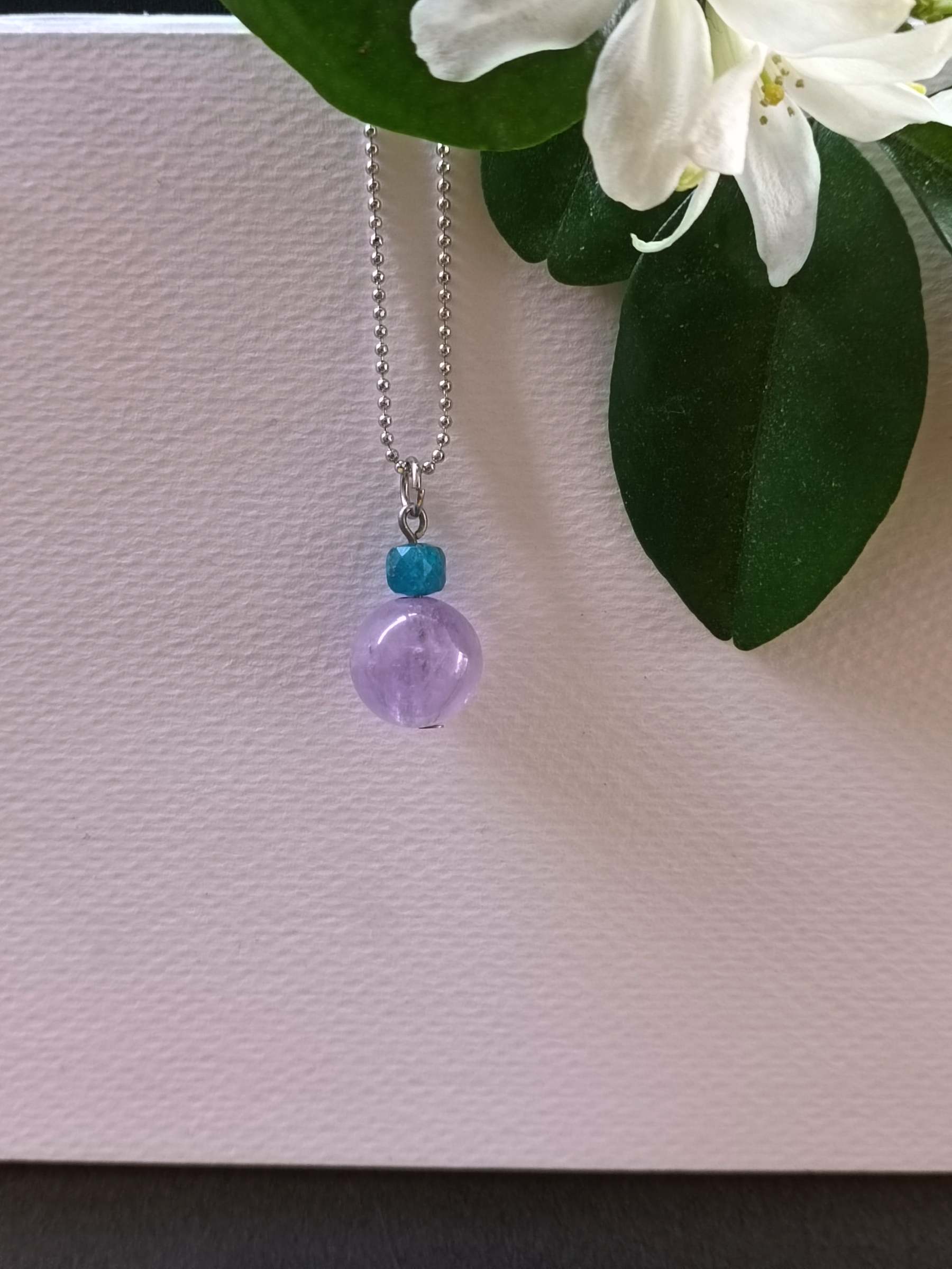สร้อยคอพร้อมจี้หินแท้ Lavender Amethyst Necklace(บรรเทาความเครียด)
