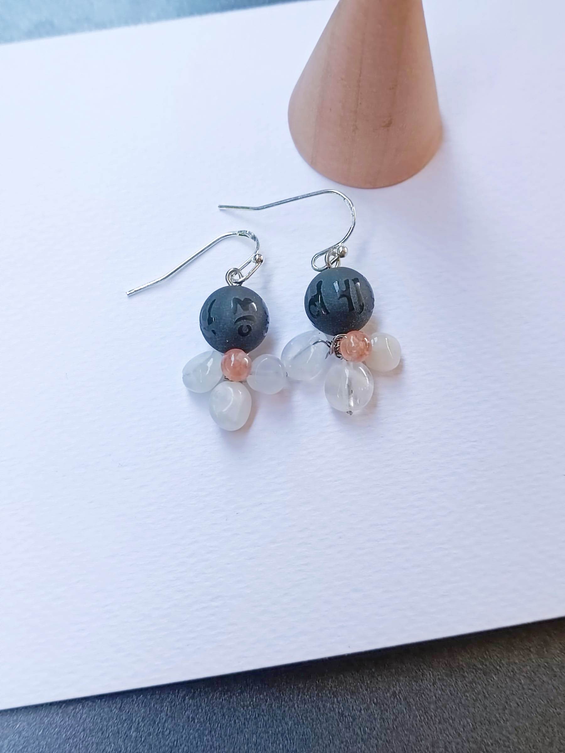ต่างหูเงินแท้ 92.5 ประดับหินแท้ "Little Vivian" Black Obsidian + Moonstone +Sunstone (Protection)