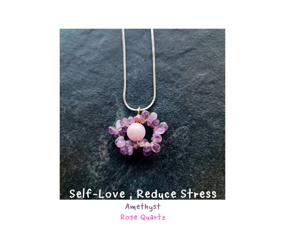 สร้อยพร้อมจี้ "Little Vivian" หินแท้ Amethyst + Rose Quartz Necklace (Self-Love , Universe Energy)