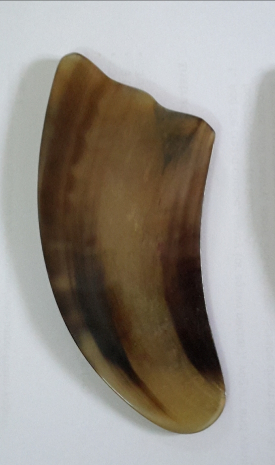 กัวซาเขาจามรี (Yak Horn Gua Sha )
