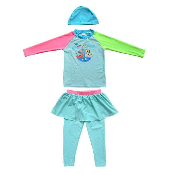 ขายส่ง 10 ชุด Set-3 ( ชุดว่ายน้ำเด็ก 4-8 ปี มี 10 ชุด คละแบบ / คละไซส์)