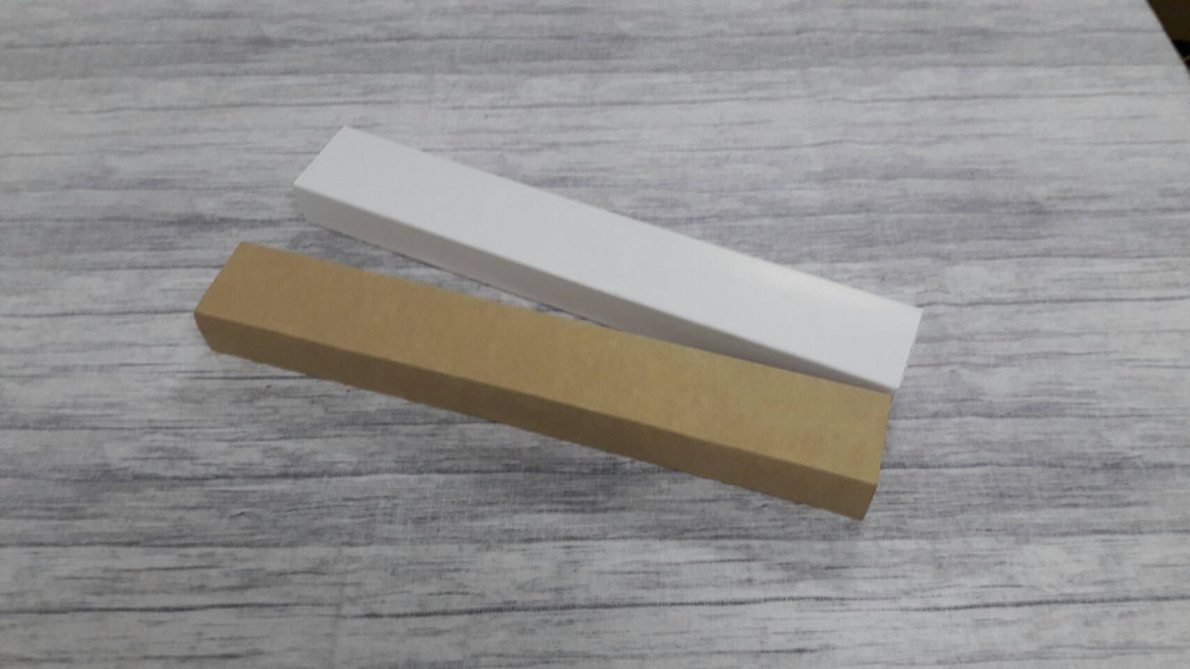 กล่องฝาสไลด์ กล่องของขวัญ กล่องใส่ตะเกียบ สีคราฟท์น้ำตาลอ่อน 30.0*4.4*2.5 ซม. ราคา 205 บาทต่อแพ็ค (20 ใบ)