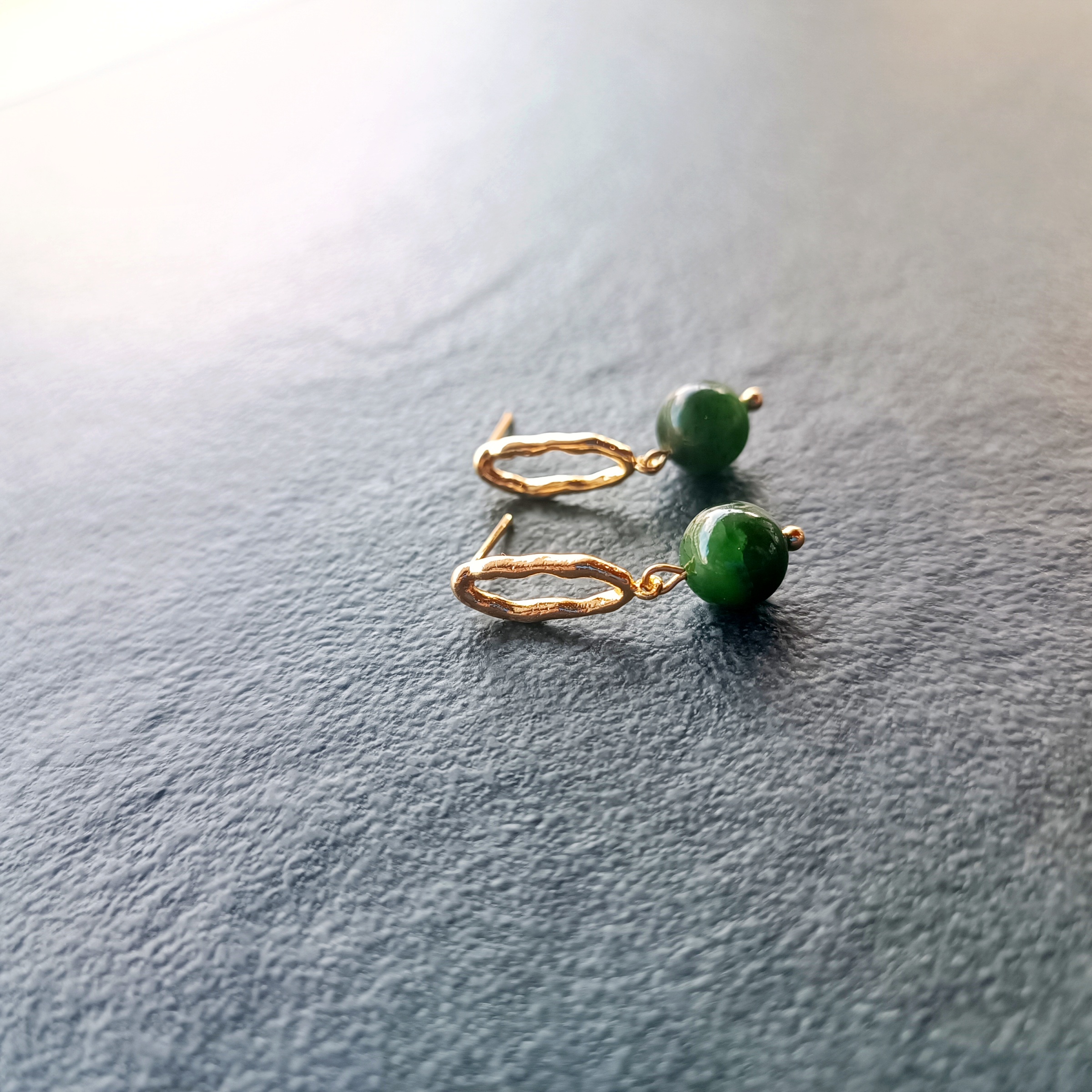 ต่างหู "14K" ประดับหยกแท้ Russian Jade Jewelry Earring (ร่ำรวย มั่งคั่ง)