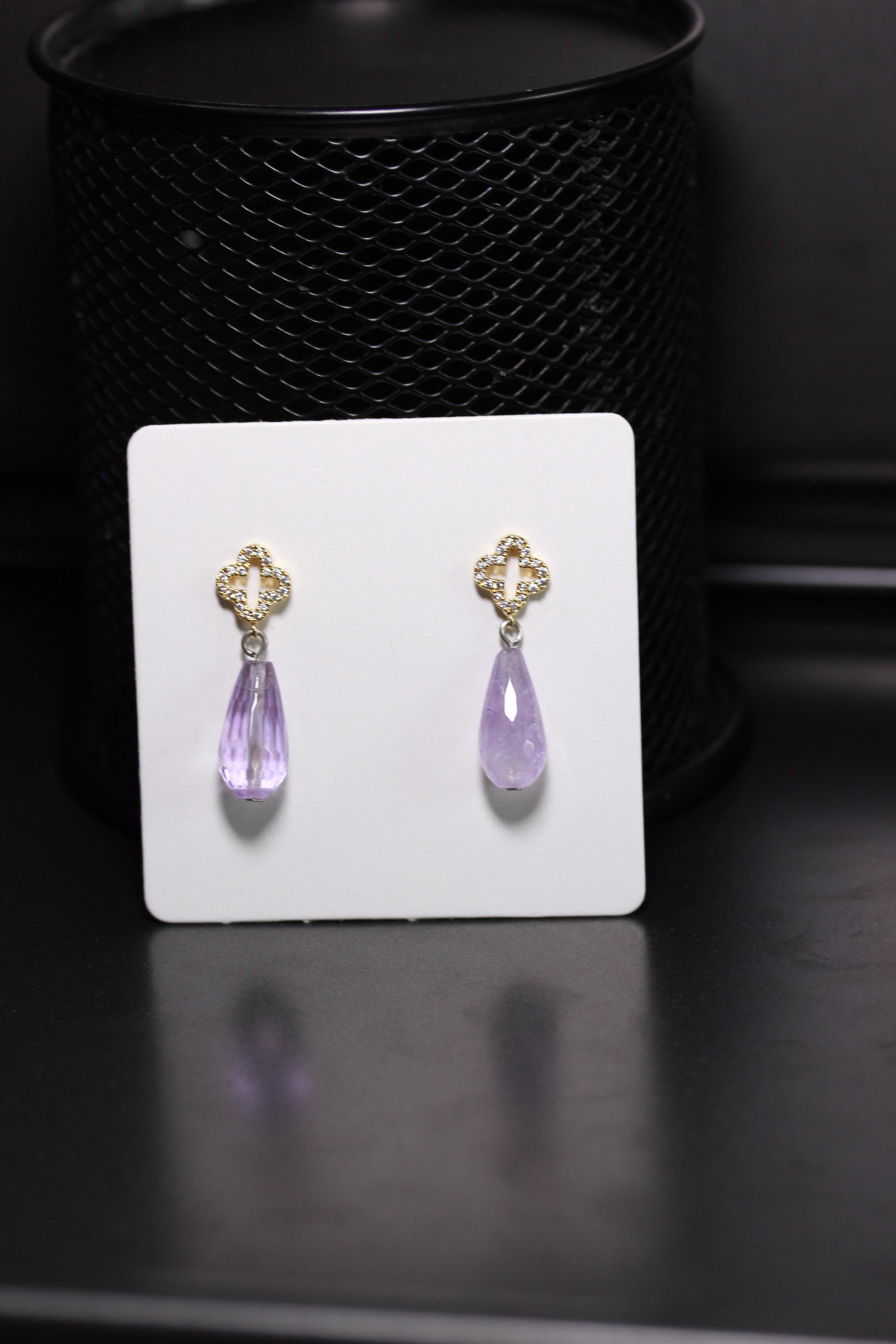 ต่างหูหินแท้ Amethyst Earring (ขจัดพลังงานลบ ดึงดูดโชคลาภ)