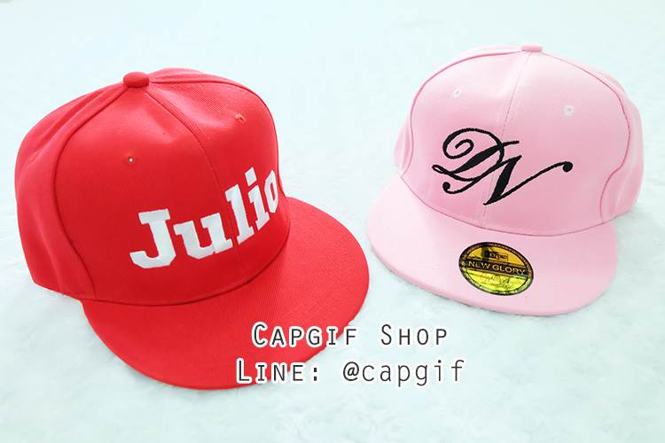 หมวกSnapbackปักชื่อ
