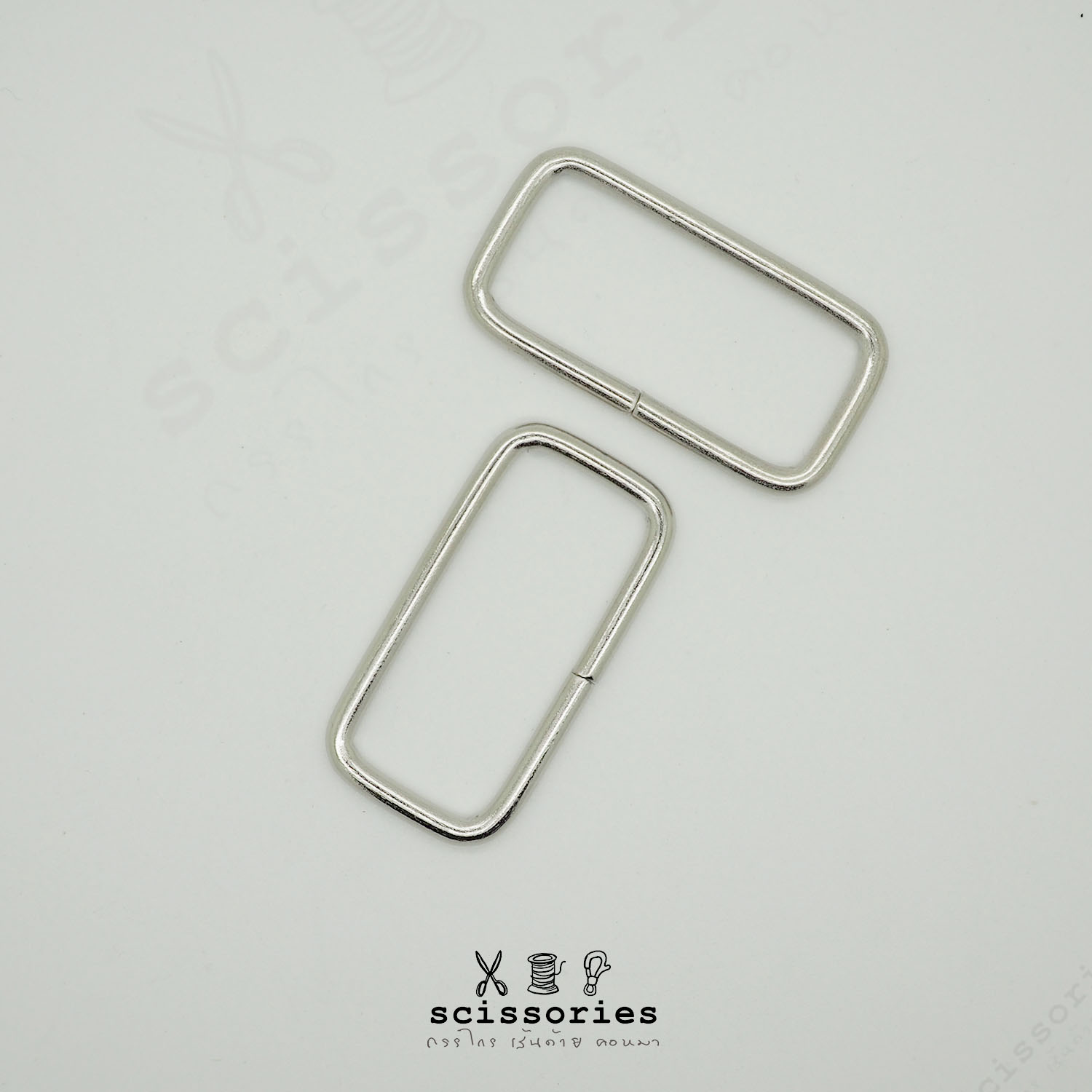 สี่เหลี่ยม 1.5 in สีเงิน/2ตัว