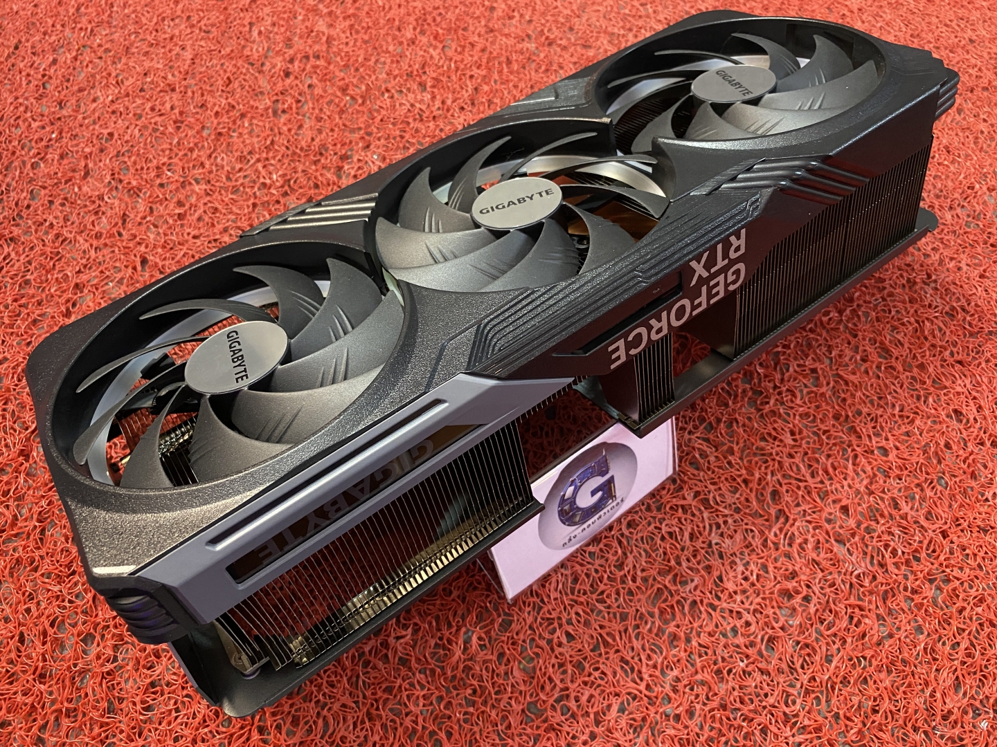 NVIDIA RTX 4080 SUPER 16GB GIGABYTE GAMING OC2% ( สินค้าสำหรับไฮโซผู้ที่อยากสนับสนุนช่องยูทูป JIBI MAiROO )