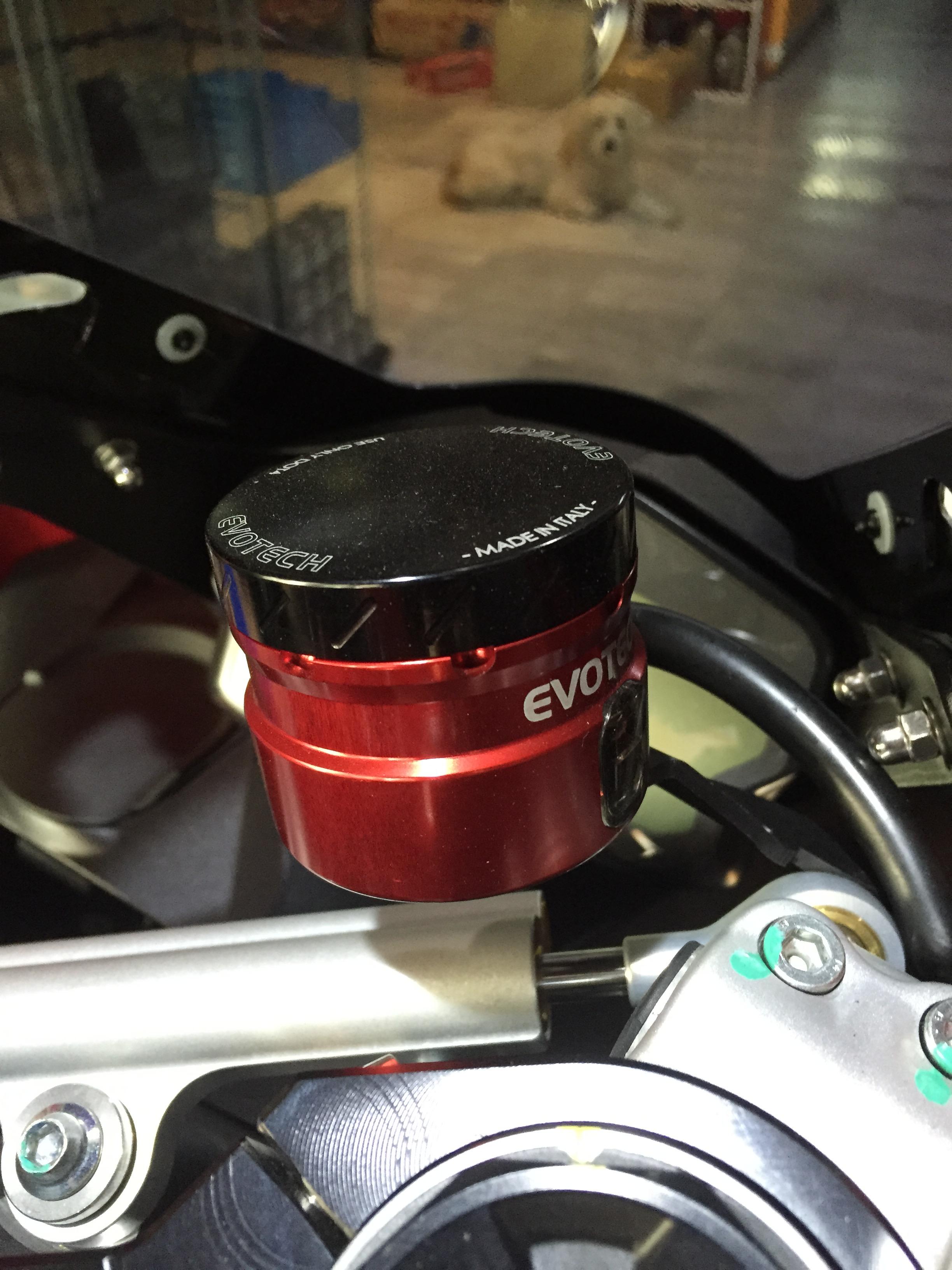 กระปุกน้ำมัน EVOTECH ITALY