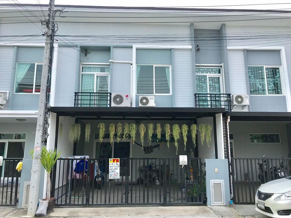 ขายทาวน์เฮ้าส์ 2 ชั้น หมู่บ้านกัสโต้ วงแหวน-พระราม5 ( รหัสทรัพย์2019174) ต.บางม่วง อ.บางใหญ่ จ.นนทบุรี