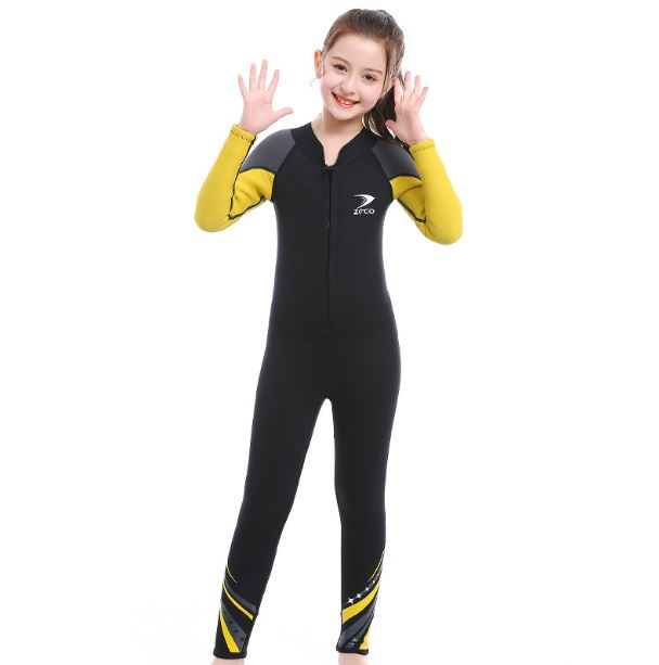 ชุดว่ายน้ำเด็กควบคุมอุณหภูมิ ป้องกันความหนาว ป้องกันรังสี UV ผลิตจากผ้า Neoprene หนา 2.5 mm.