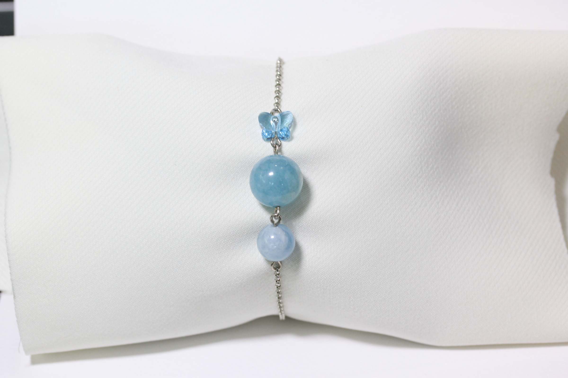 สร้อยข้อมือหินแท้ "Mini" Speak Up Bracelet (Aquamarine) เสริมการพูด ความอดทน ใจเย็น