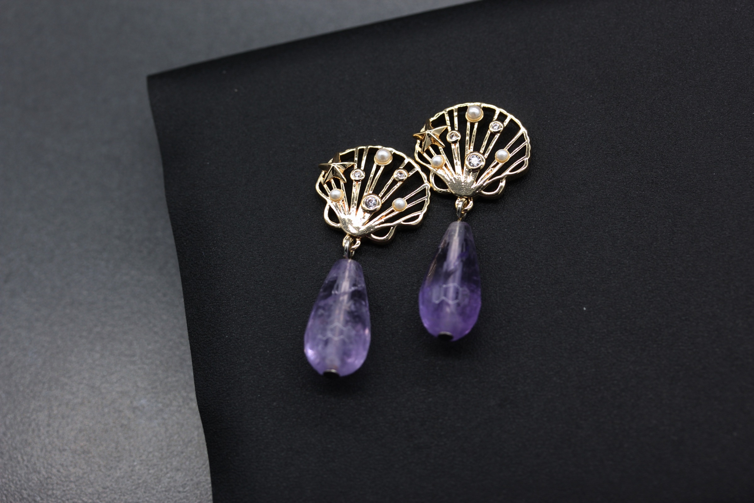 ต่างหูหินแท้ "14K" Lavender Amethyst Earring (Crown Chakra Balance)