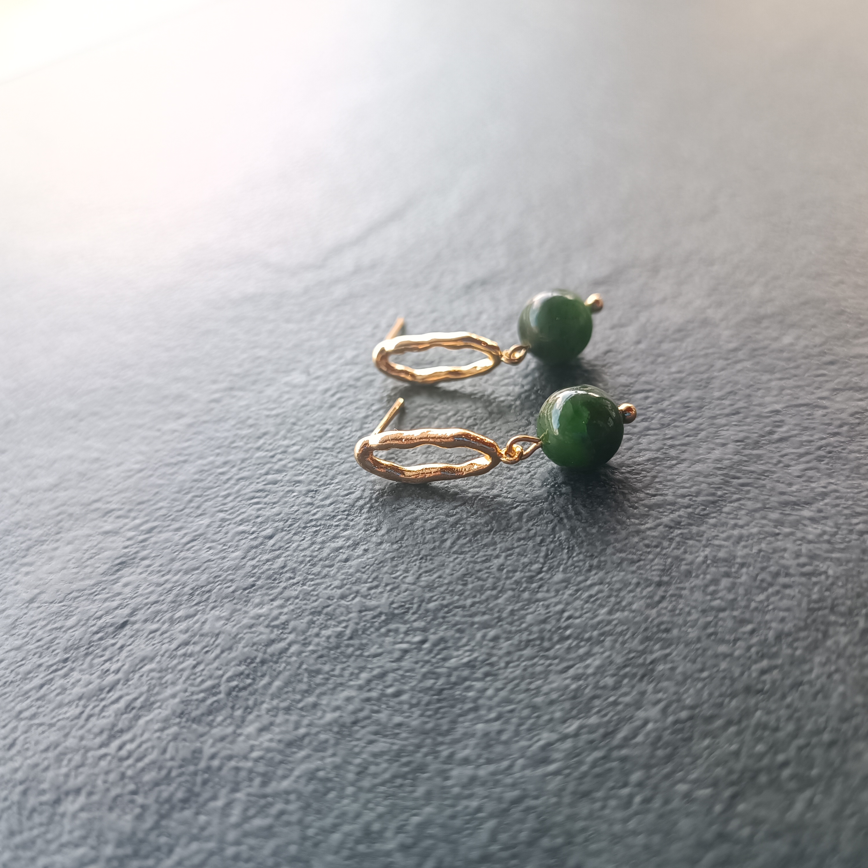 ต่างหู "14K" ประดับหยกแท้ Russian Jade Jewelry Earring (ร่ำรวย มั่งคั่ง)