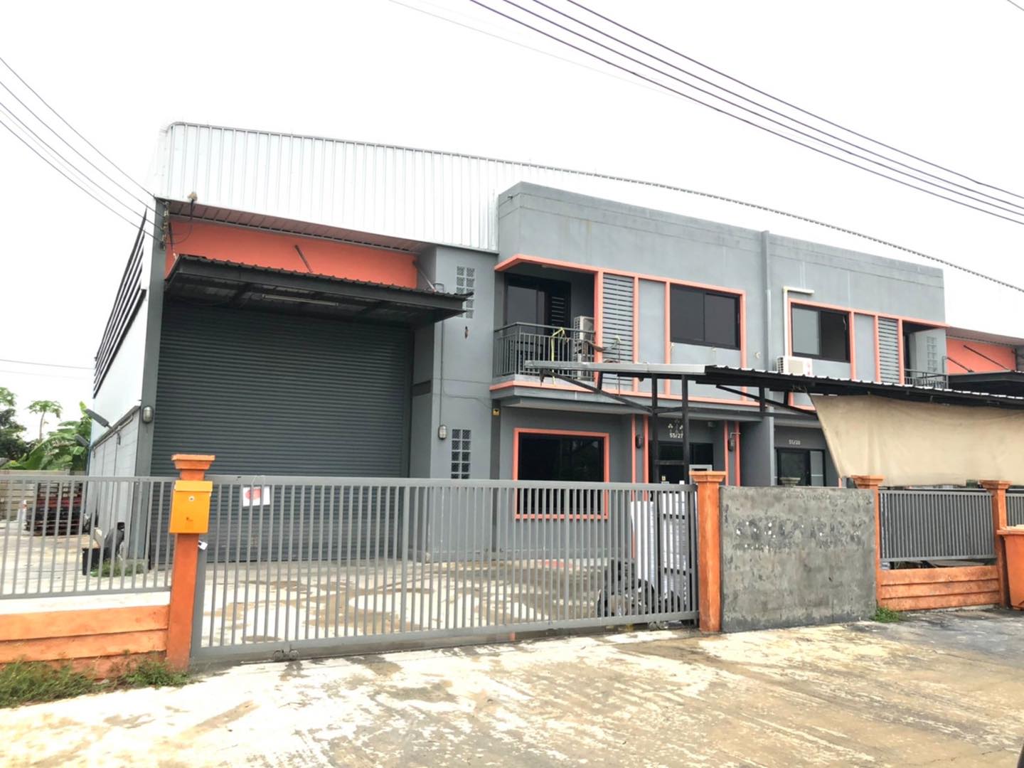ลดราคาด่วน !! โกดังออฟฟิศ โครงการ ณ.นนท์ mini factory บางใหญ่ (รหัสทรัพย์202141) ซ.กระเบน ถ.ทางหลวงชนบท339 ต.บางแม่นาง อ.บางใหญ่ จ.นนทบุรี พท.ใช้สอย 600 ตรม.