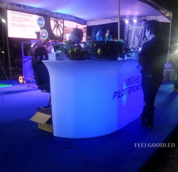 RENT/ให้เช่า: เคาน์เตอร์บาร์ LED เรืองแสง รุ่น GA(2.5m.)