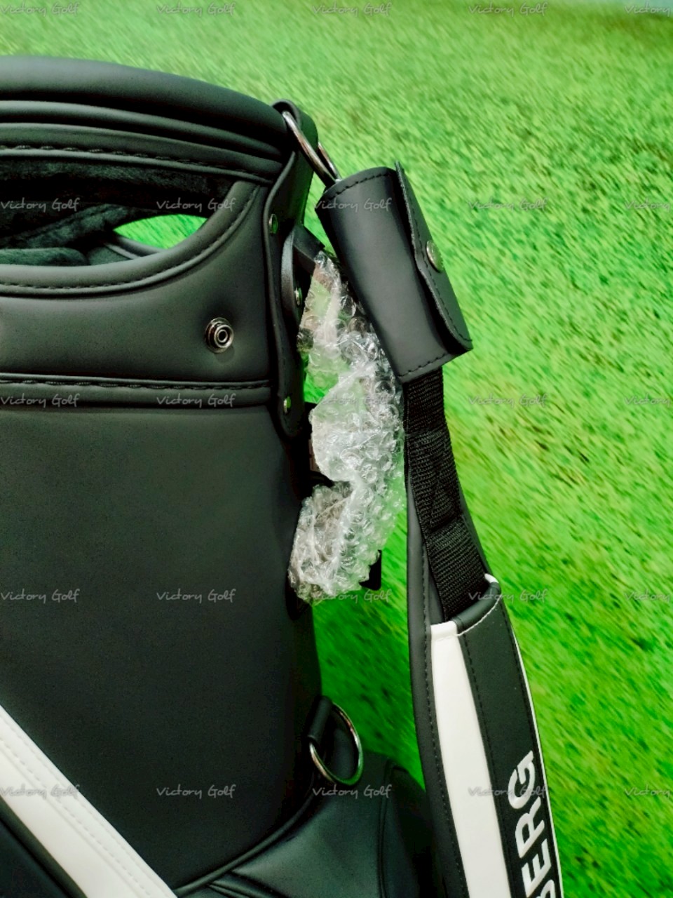 Golf Bag J.LINDEBERG ( PU Material ) 9.5 Black-white Color