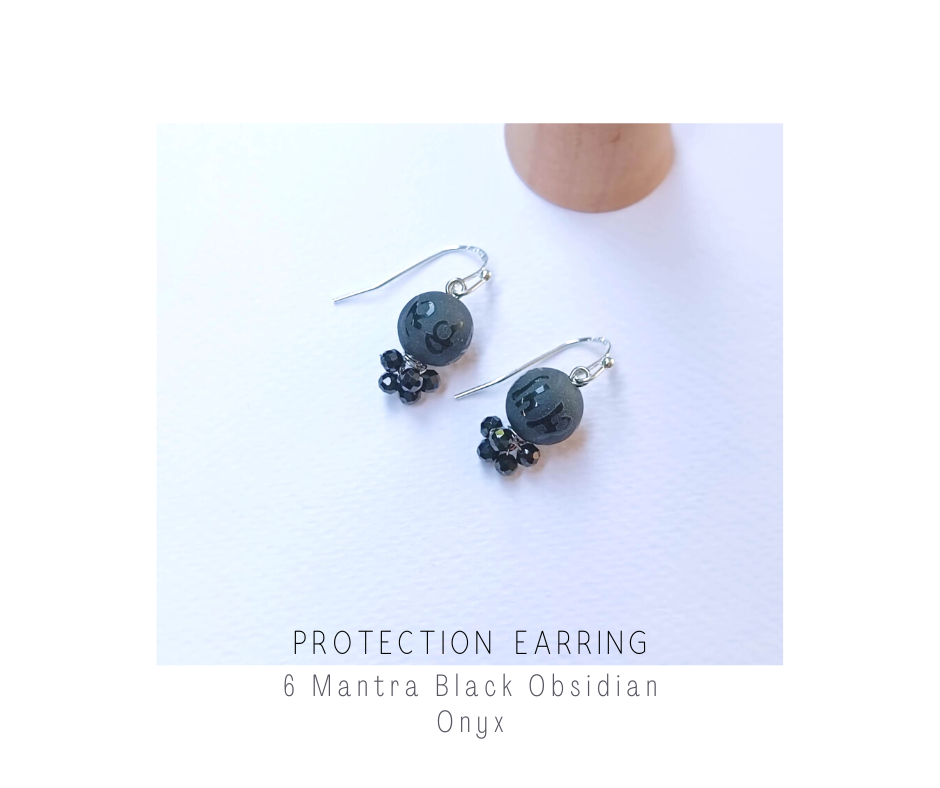 ต่างหูเงินแท้ 92.5 ประดับหินแท้ "Little Vivian" Black Obsidian + Onyx Earring (พลังปกป้อง คุ้มครอง ค้าขายรุ่งเรือง)