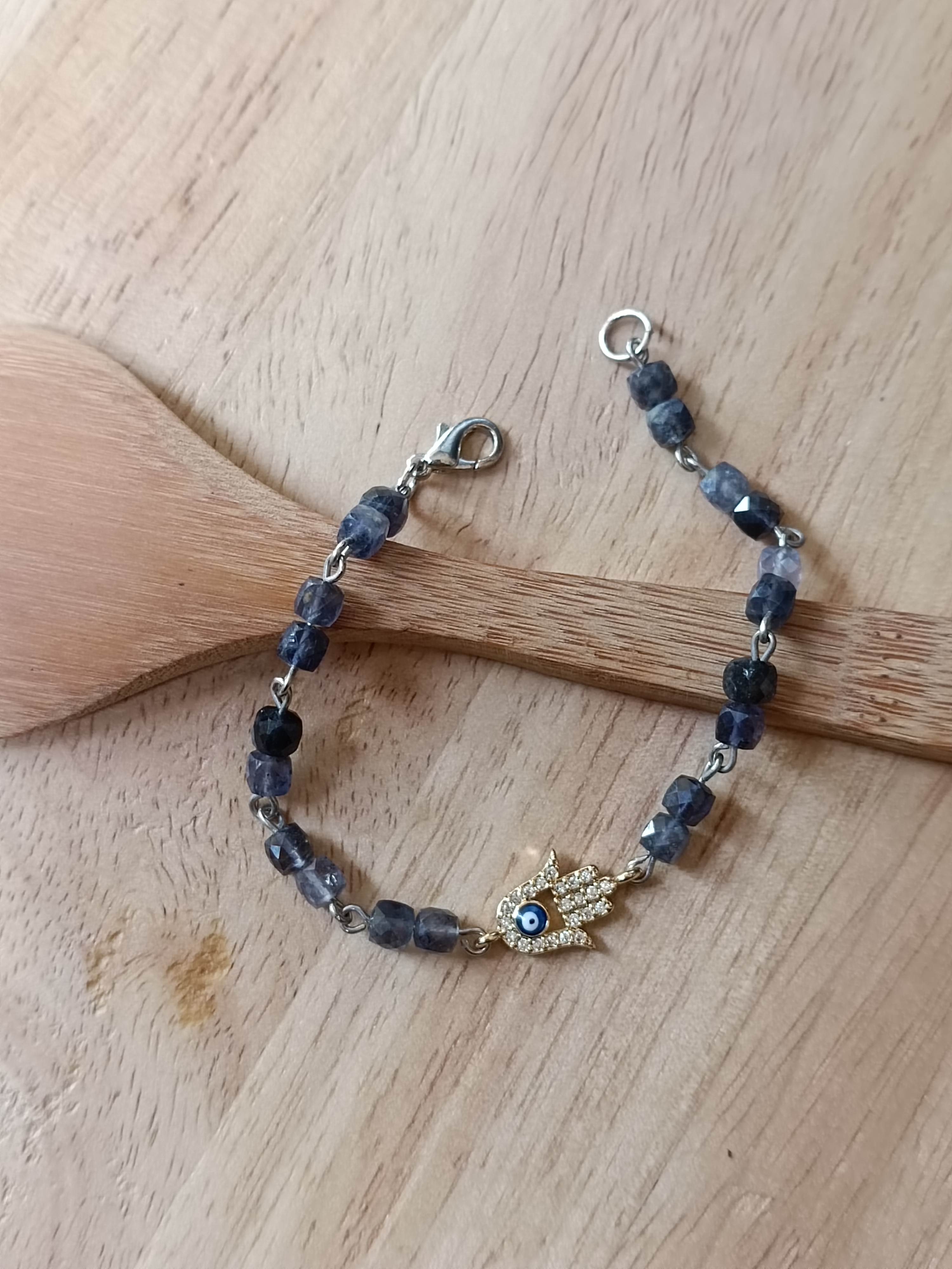 สร้อยข้อมือหินแท้ "The Light" Iolite Bracelet (คุ้มครอง ดึงดูดโชค)