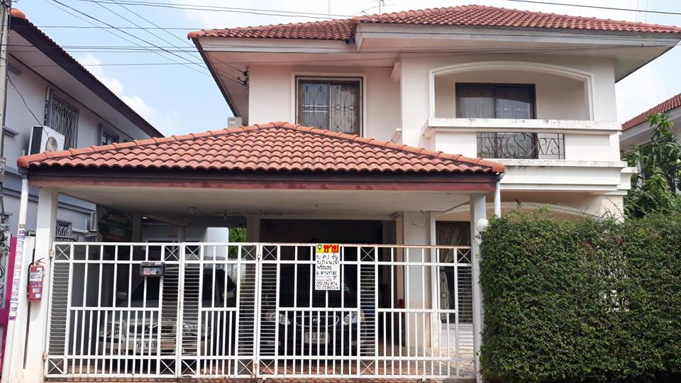 ขายบ้านเดี่ยว 2 ชั้น หมู่บ้านลานทอง (รหัสทรัพย์ 201925) ถ.ติวานนท์ ต.บางพูด อ.ปากเกร็ด จ.นนทบุรี