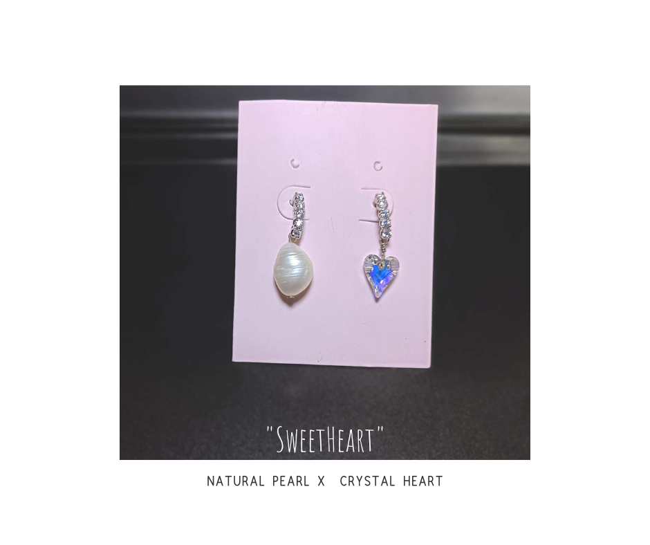 ต่างหู "Sassy" Sweetheart + Baroque Pearl Earring