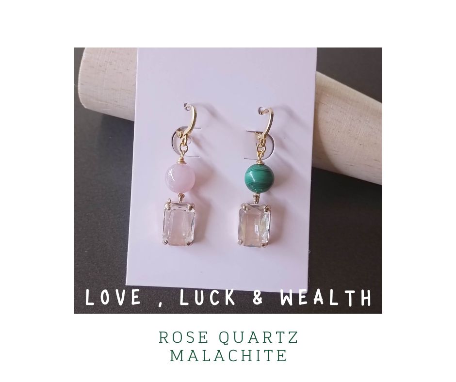 ต่างหูห่วง "The Hoop" ประดับหินแท้ Malachite Hoop Earrings (Luck ,Wealth and Love)