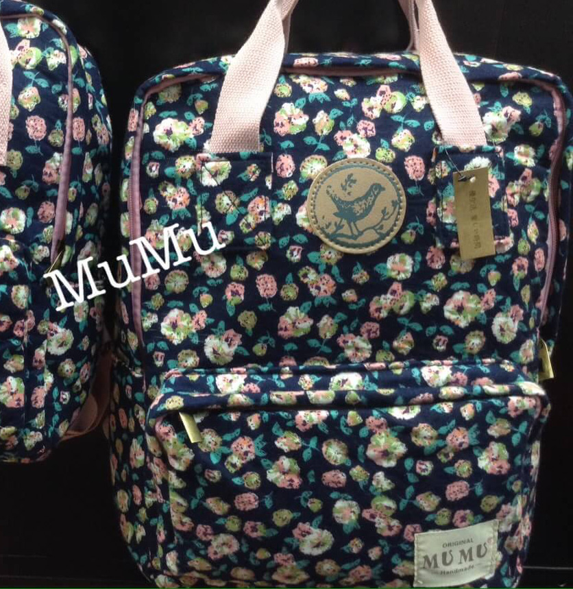 กระเป๋าเป้ผ้าสะพายหลัง mumu ขนาดเล็ก ลายดำชมพู่ขาว (Size L)