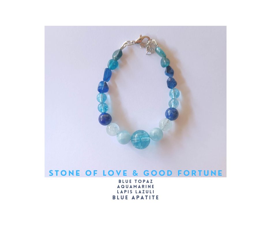 สร้อยข้อมือหินแท้ "POSH" Stone of Love Bracelet (Blue Topaz , Aquamarine and Kyanite)