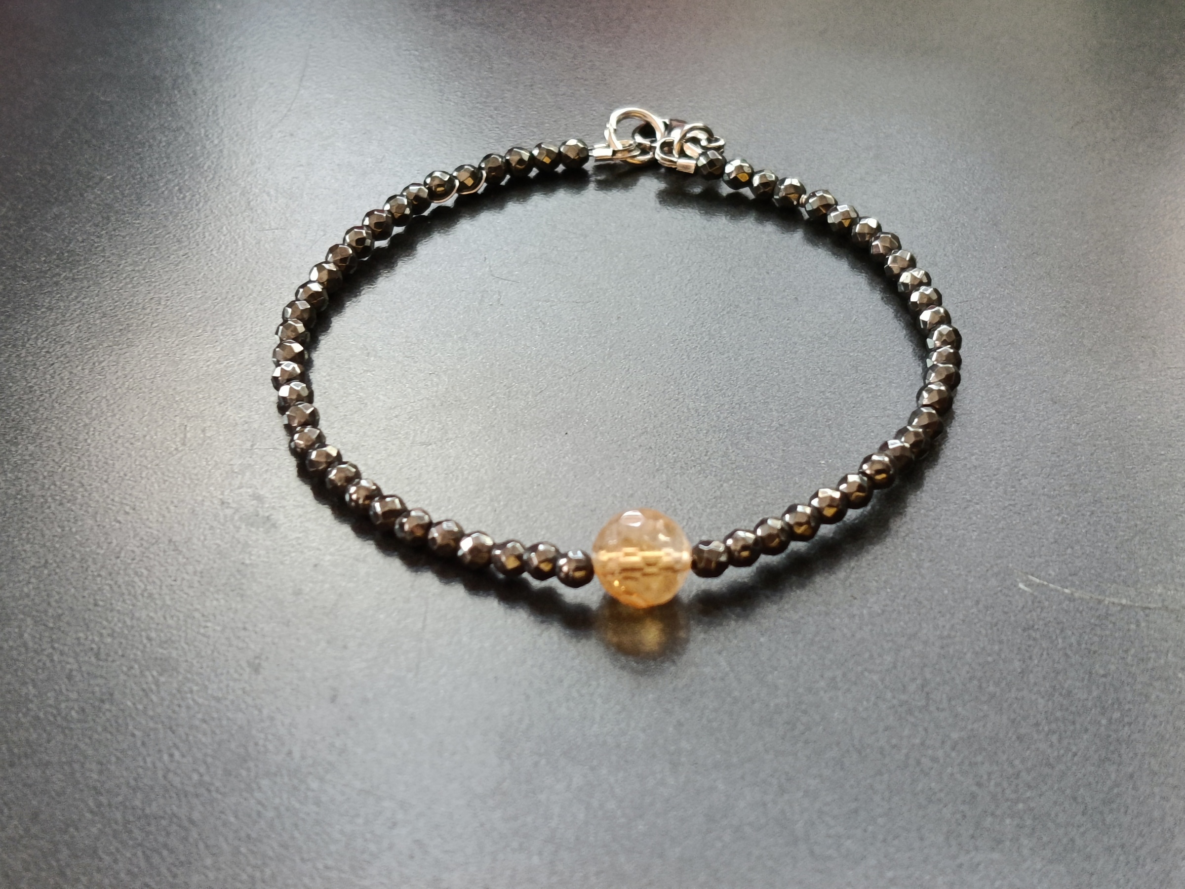 Plus Size 7.5นิ้ว สร้อยข้อมือหินแท้ Hematite + Citrine Bracelet (Grounding , Money Magnet)