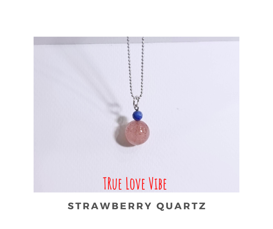จี้พร้อมสร้อย หินแท้ Strawberry Quartz Necklace (คลื่นพลังงานรักแท้)