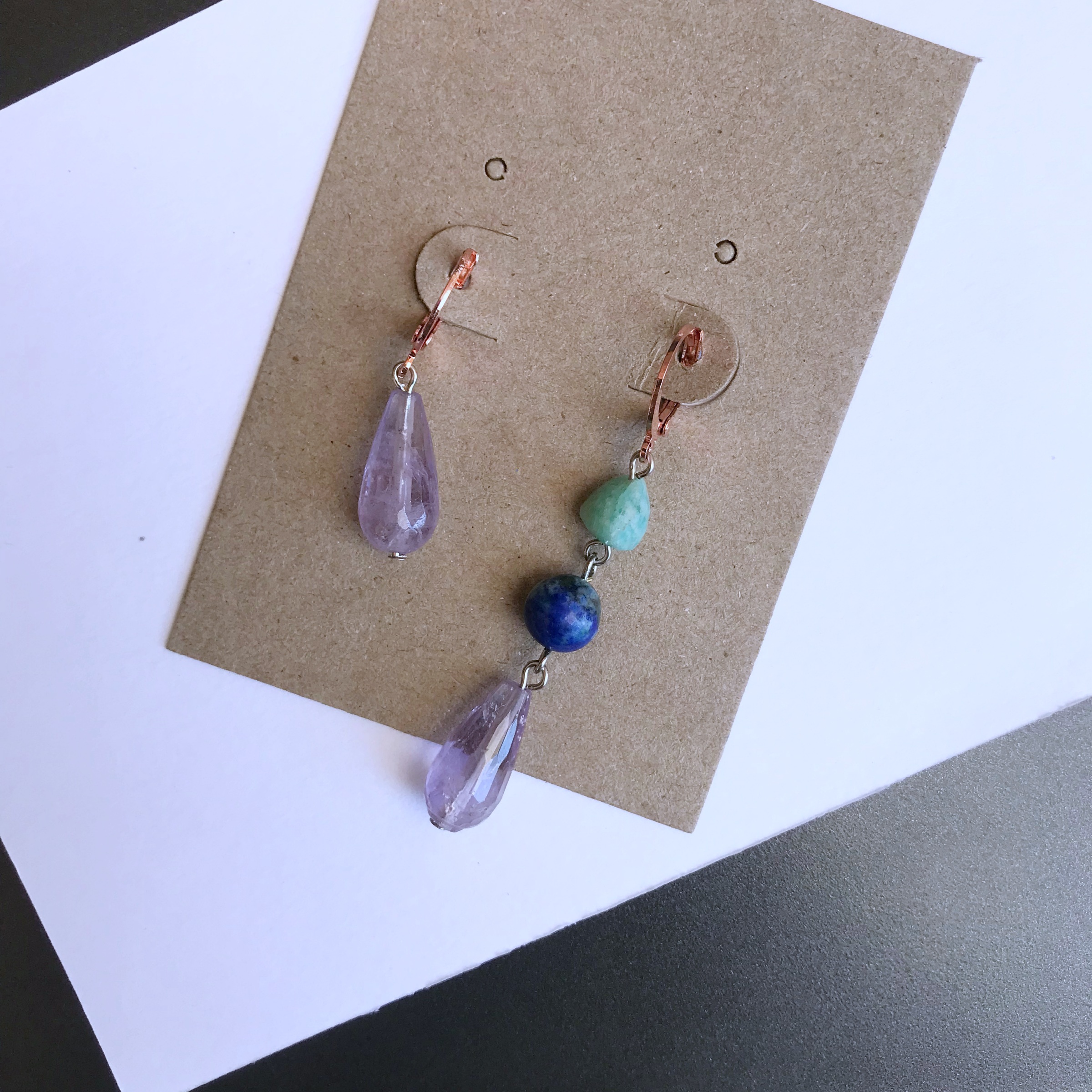 ต่างหูหินแท้ "The Pink" Lavender Amethyst +Azurite Earring (For Wealth)