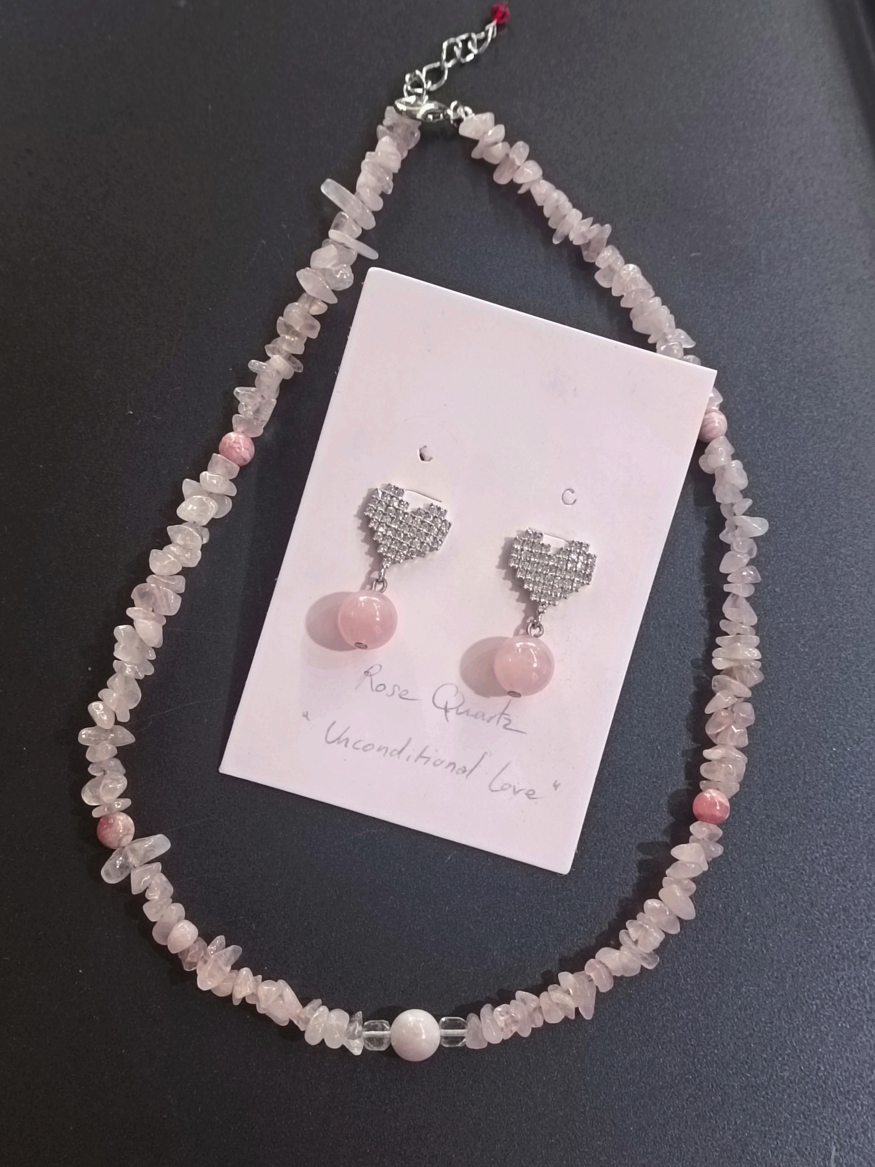 ต่างหู “Dazzling” Rose Quartz Madagascar (love ,self-love ,บำบัดความโกรธ)