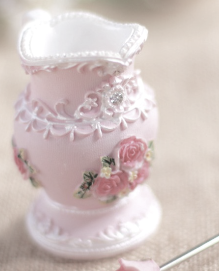 ส้อมจิ้มขนม จิ้มผลไม้ ลายแจกันดอกไม้ ชมพูพาสเทล